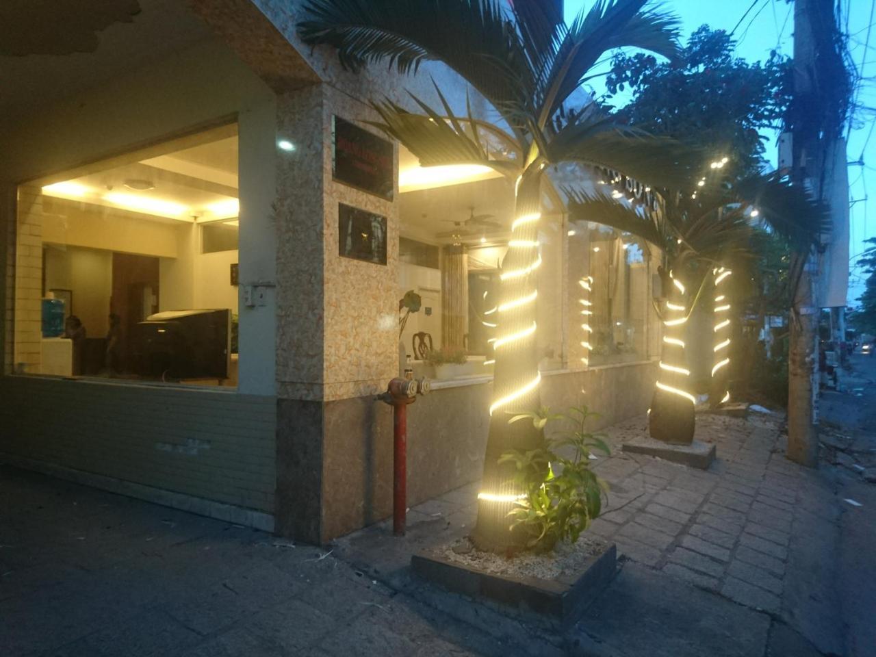 The Six Hotel-Hoang Long Son 3 Ho-Chi-Minh-Stadt Exterior foto